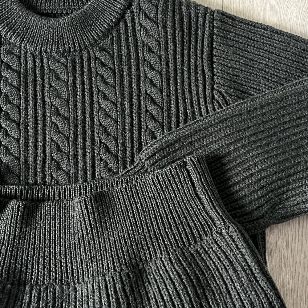 MHL sweater - Picture 4 of 10